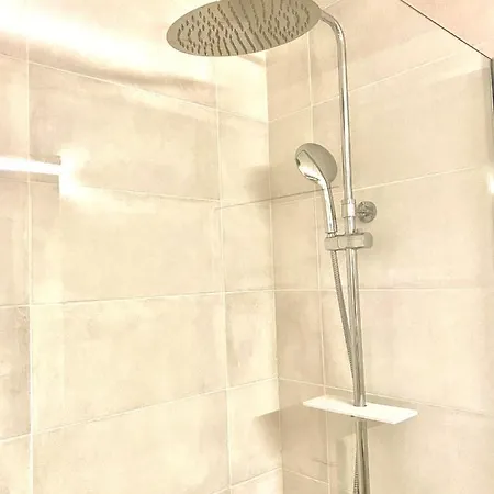 Le Mimosa ****, Piscine, Parking Prive Apartman *